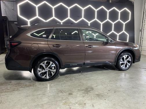 2022 Subaru Outback Limited XT