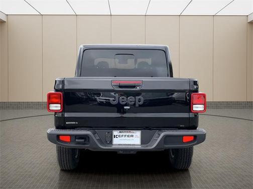 2025 Jeep Gladiator Sport S
