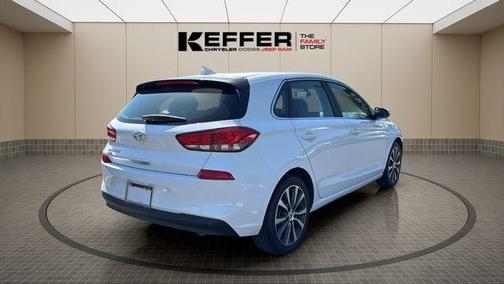 Ceramic White 2018 Hyundai Elantra GT Base