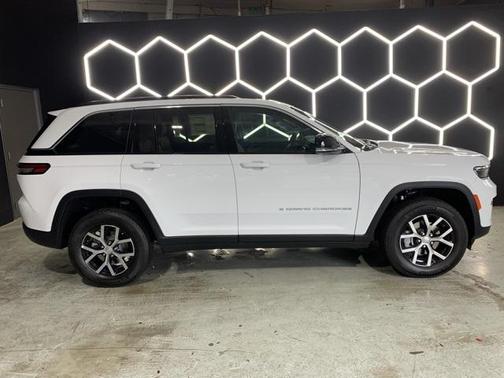 2025 Jeep Grand Cherokee Limited X