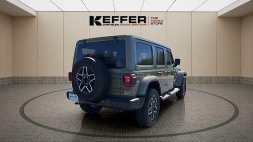 2026 Jeep Wrangler 4-Door Sahara 4x4