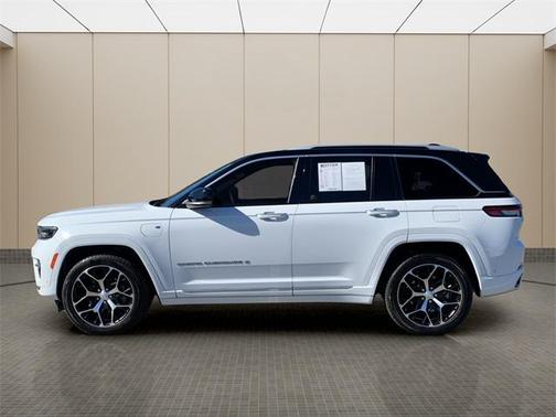 2022 Jeep Grand Cherokee 4xe Summit Reserve