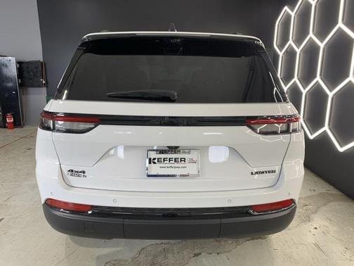 2025 Jeep Grand Cherokee Limited X