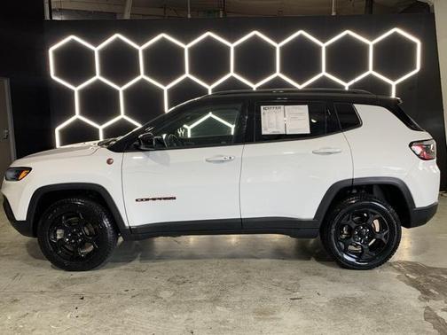 2023 Jeep Compass Trailhawk