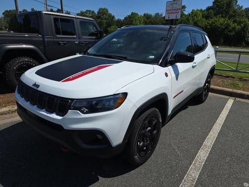 2023 Jeep Compass Trailhawk