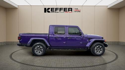 2026 Jeep Gladiator Sahara 4x4
