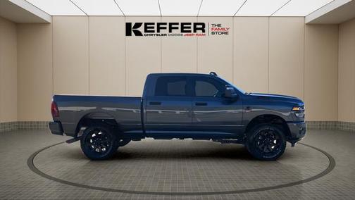 2025 RAM 2500 Big Horn Crew Cab 4x4 6'4' Box