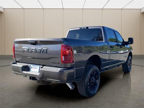 2025 RAM 2500 Big Horn Crew Cab 4x4 6'4' Box