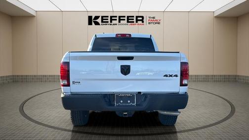 2024 RAM 1500 Classic Warlock Quad Cab 4x4 6'4' Box