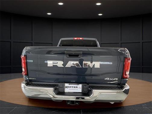 2025 RAM 2500 Tradesman Crew Cab 4x4 6'4' Box