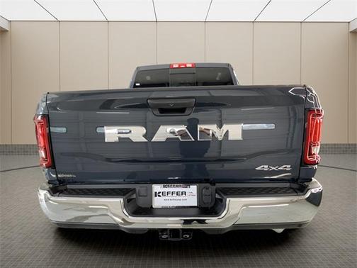 2025 RAM 2500 Tradesman Crew Cab 4x4 6'4' Box