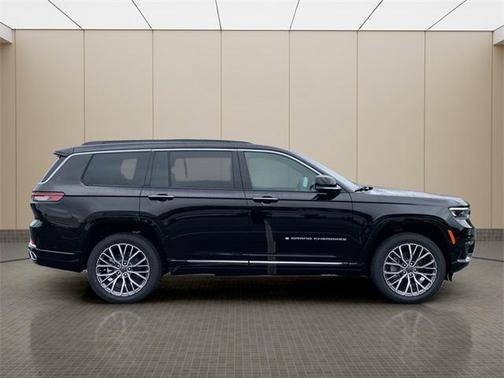 2025 Jeep Grand Cherokee L Summit Reserve