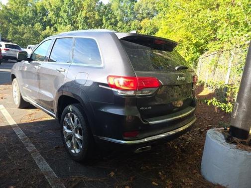 2019 Jeep Grand Cherokee Summit
