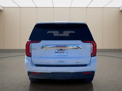 2024 GMC Yukon SLT