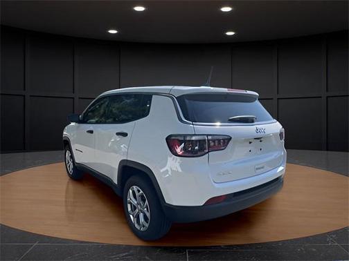 2024 Jeep Compass Sport