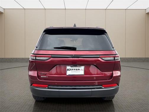 2025 Jeep Grand Cherokee Altitude