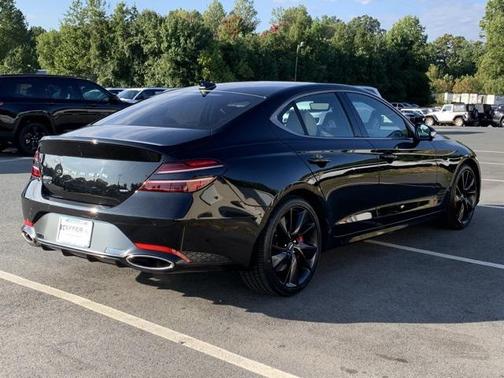 2023 Genesis G70 3.3T RWD