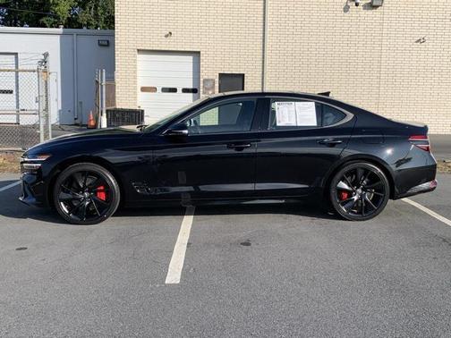2023 Genesis G70 3.3T RWD