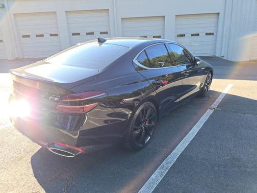 2023 Genesis G70 3.3T RWD