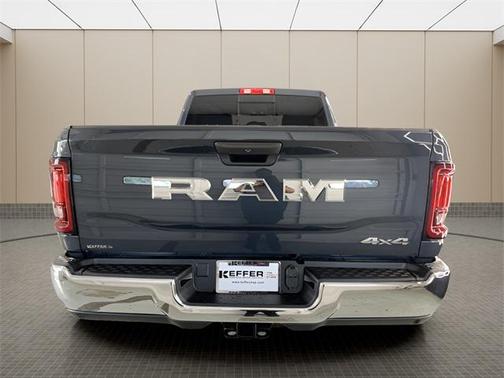 2025 RAM 2500 Tradesman Crew Cab 4x4 6'4' Box