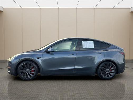 2022 Tesla Model Y Performance Dual Motor All-Wheel Drive