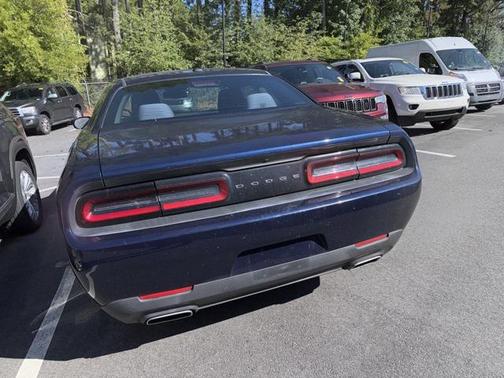2016 Dodge Challenger SXT