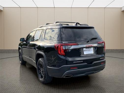 2021 GMC Acadia AWD AT4