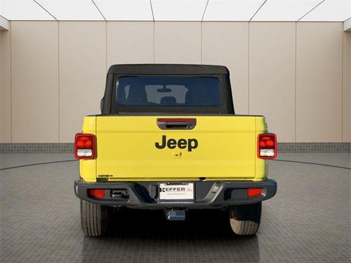 2023 Jeep Gladiator Sport S