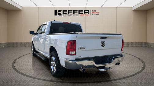 Bright White Clearcoat 2019 RAM 1500 Big Horn