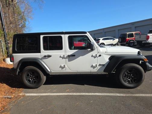 2023 Jeep Wrangler Sport