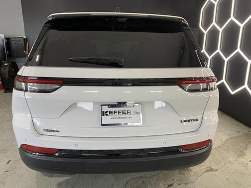 2025 Jeep Grand Cherokee Limited X