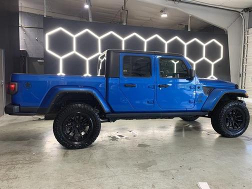 2021 Jeep Gladiator Freedom 4x4