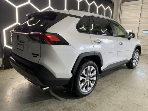 2019 Toyota RAV4 Limited