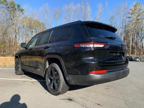 2025 Jeep Grand Cherokee L Altitude