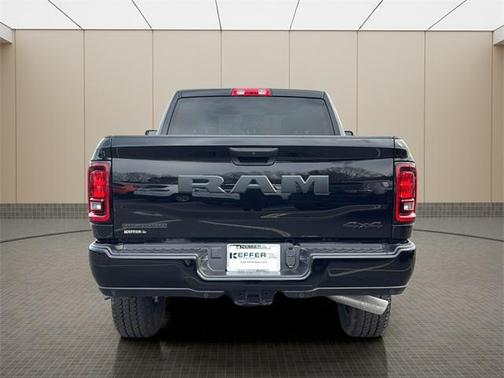 2026 RAM 2500 Big Horn Crew Cab 4x4 6'4' Box