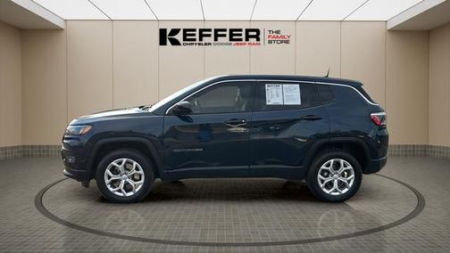 2024 Jeep Compass Sport