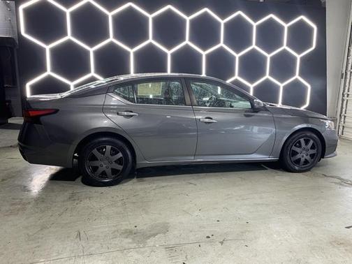 2021 Nissan Altima S FWD