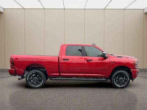 2026 RAM 2500 Big Horn Crew Cab 4x4 6'4' Box
