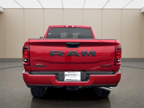 2026 RAM 2500 Big Horn Crew Cab 4x4 6'4' Box