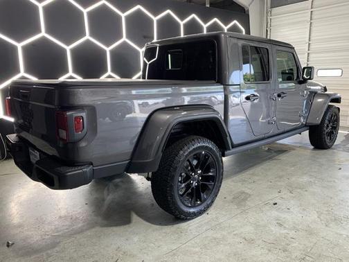 2024 Jeep Gladiator Nighthawk