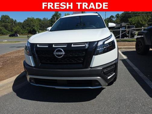 2025 Nissan Pathfinder Rock Creek 4WD