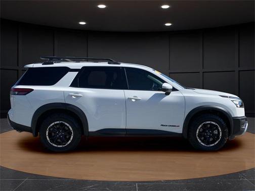 2025 Nissan Pathfinder Rock Creek 4WD