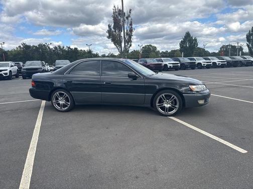1998 Lexus ES 300 Base