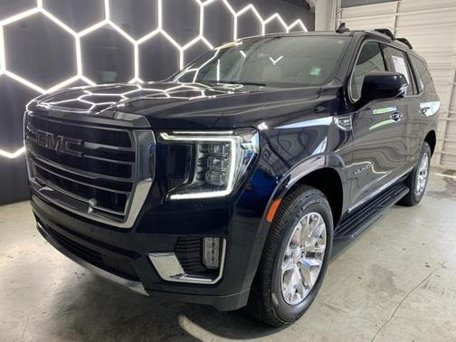 2022 GMC Yukon SLT