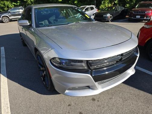 2017 Dodge Charger R/T