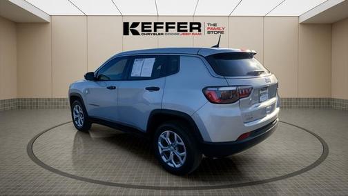 2024 Jeep Compass Sport