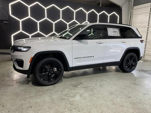 2025 Jeep Grand Cherokee Limited X