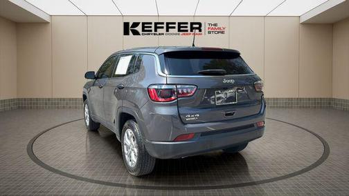 Baltic Gray Metallic Clearcoat 2024 Jeep Compass Sport