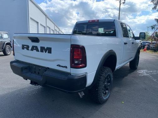 2025 RAM 2500 Tradesman Crew Cab 4x4 6'4' Box