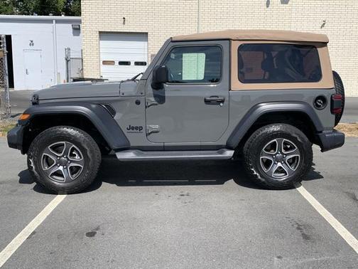 2020 Jeep Wrangler Black and Tan 4X4